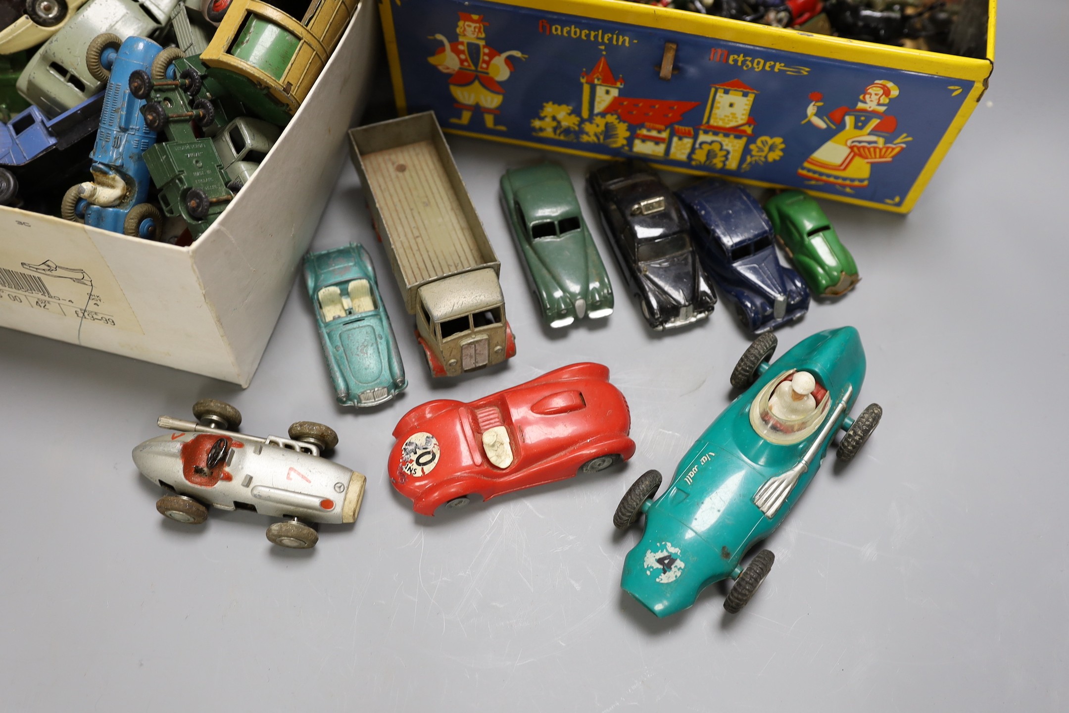 A collection of 1940’/50’s Dinky Toys, and various hollow-cast lead toy soldiers